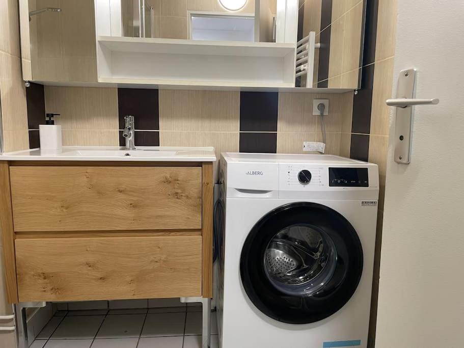 Appartement Cosy Proche Paris Le Bourget Bagian luar foto